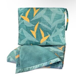 NOHO Home Hawaiian Airlines Travel blanket